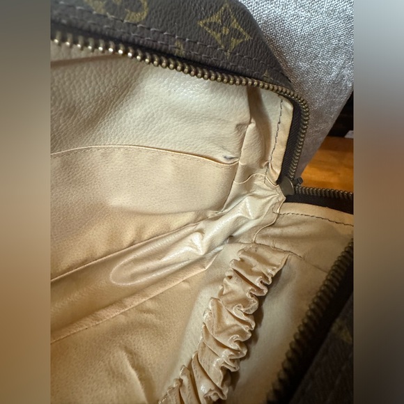 Louis Vuitton 28 Trousse Bag - EXCELLENT condition. Vintage Piece - Picture 12 of 13